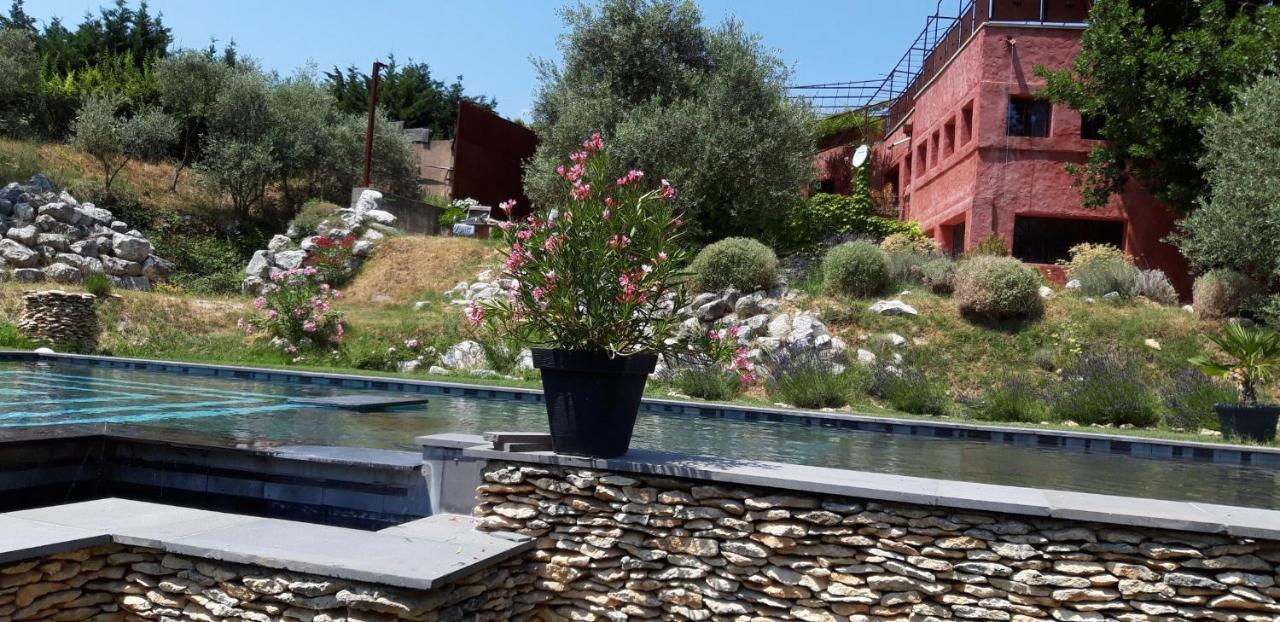 La Medievale Du Luberon Roussillon en Isere Dış mekan fotoğraf